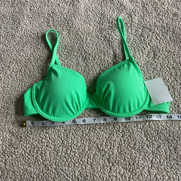 🔸 Unbranded 🔸 neon green bikini top - Picture 5 of 5